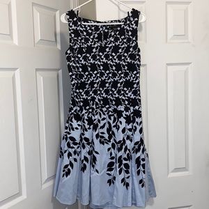BEAUTIFUL DRESS FOR SALE!
